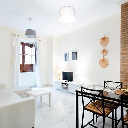 Alohamundi Zaragoza IV Apartment Sevilla Exterior foto