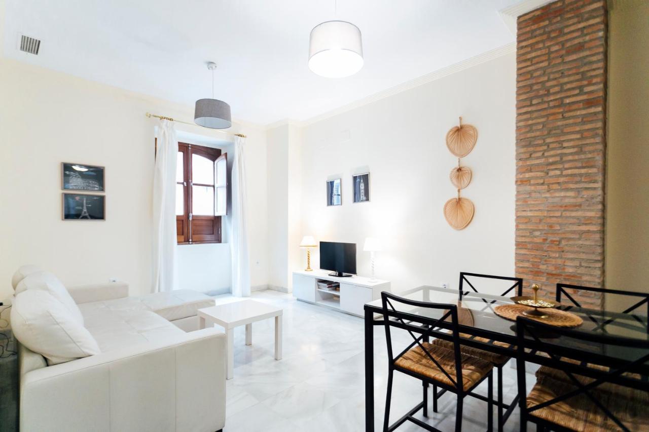 Alohamundi Zaragoza IV Apartment Sevilla Exterior foto